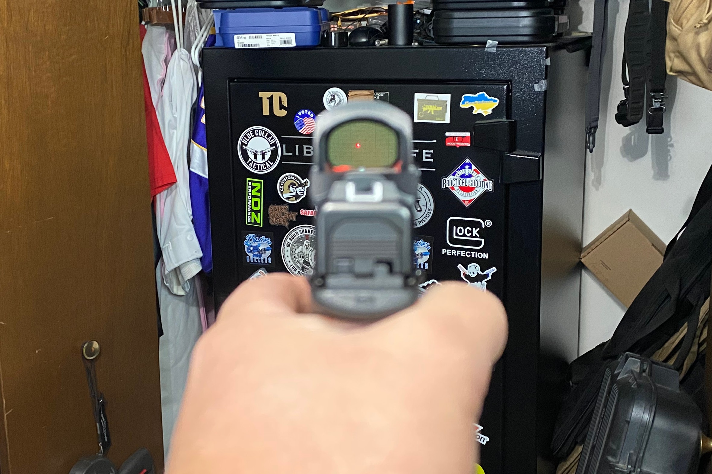 Red Dot Target Focus